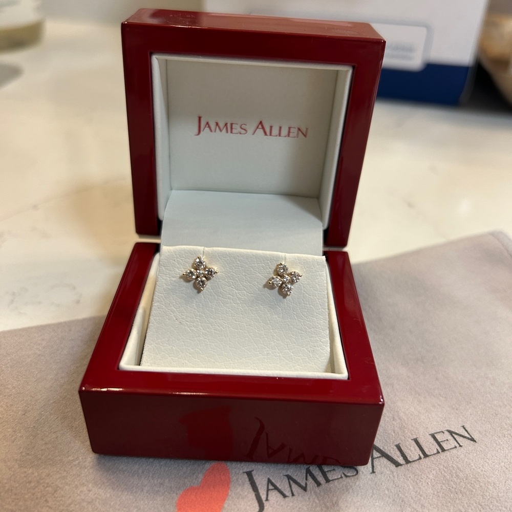 14k gold blossom earrings with lab grown diamonds